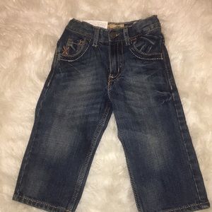 Boys Wranglers jeans.! 😍